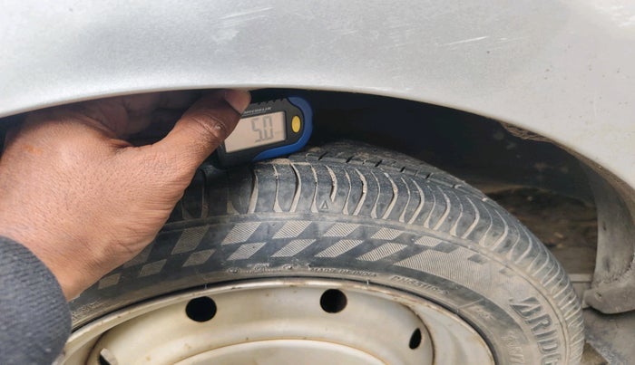 2013 Tata Nano CX, Petrol, Manual, 41,899 km, tyre