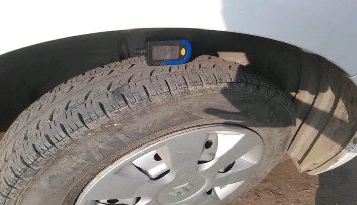 2021 Maruti New Wagon-R LXI CNG 1.0, Petrol, Manual, 96,114 km, tyre