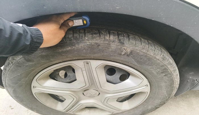 2019 Tata NEXON XM DIESEL, Diesel, Manual, 84,873 km, tyre