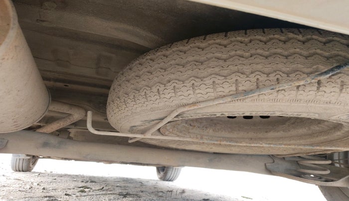 2022 Renault TRIBER RXZ, Petrol, Manual, 92,011 km, tyre