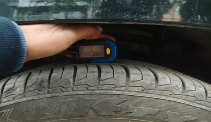 2024 Hyundai ALCAZAR Prestige 7 STR 1.5 Turbo GDi Petrol MT, Petrol, Manual, 10,721 km, tyre