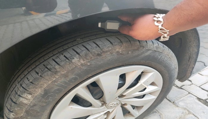 2024 Toyota Glanza E, Petrol, Manual, 19,039 km, tyre