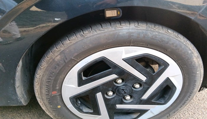 2023 Hyundai GRAND I10 NIOS SPORTZ AMT 1.2 KAPPA VTVT, Petrol, Automatic, 53,107 km, tyre