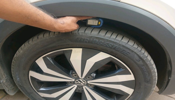 2023 Volkswagen TAIGUN GT PLUS 1.5 TSI DSG, Petrol, Automatic, 67,439 km, tyre