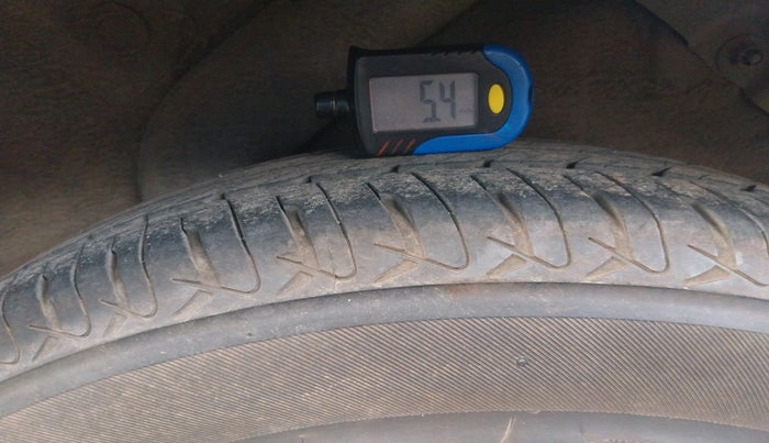 2011 Hyundai i20 MAGNA 1.2, Petrol, Manual, 42,791 km, tyre