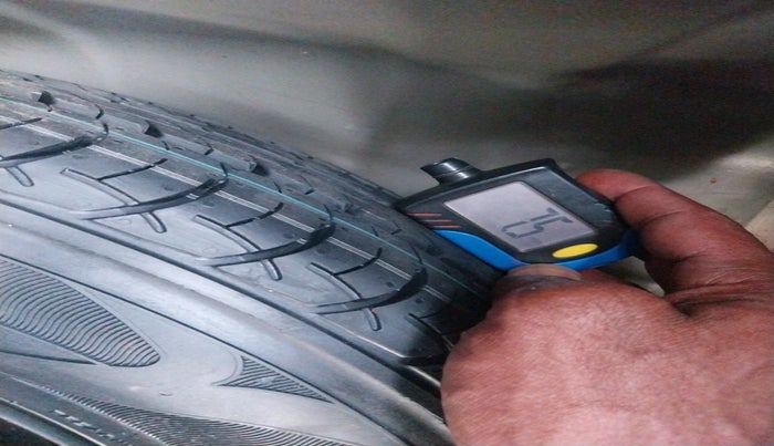 2011 Hyundai i20 MAGNA 1.2, Petrol, Manual, 42,791 km, tyre