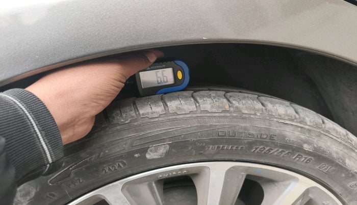 2018 Maruti Ciaz ALPHA  AT 1.5 SHVS PETROL, Petrol, Automatic, 63,279 km, tyre