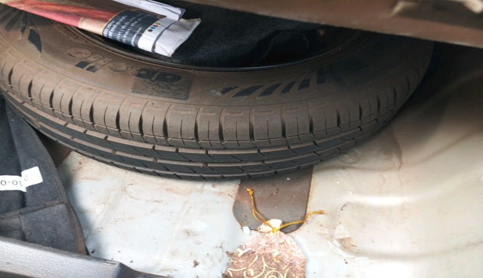 2021 Hyundai AURA S 1.2 CNG, Petrol, Manual, 36,529 km, tyre