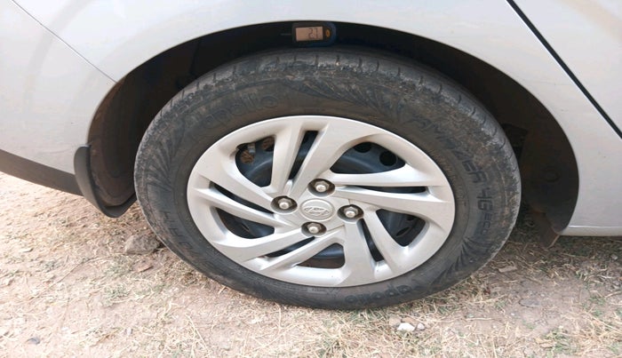 2021 Hyundai AURA S 1.2 CNG, Petrol, Manual, 36,529 km, tyre