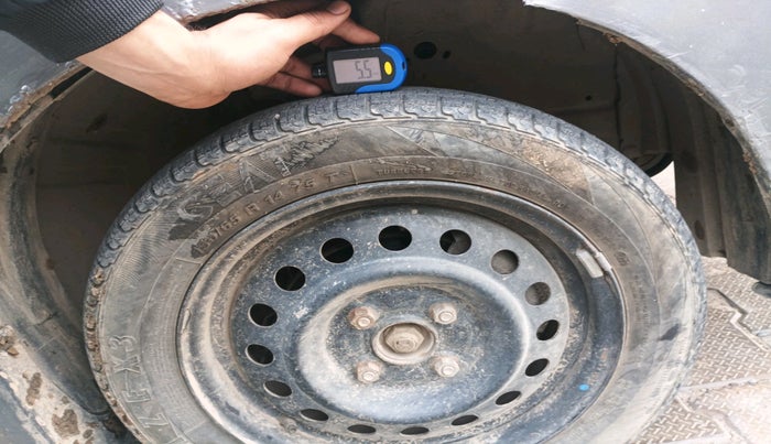 2012 Maruti Wagon R 1.0 VXI, Petrol, Manual, 84,799 km, tyre