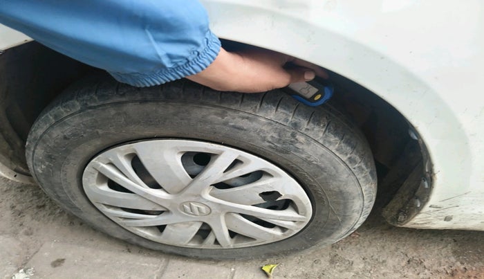 2015 Maruti Swift VDI, Diesel, Manual, 1,14,614 km, tyre