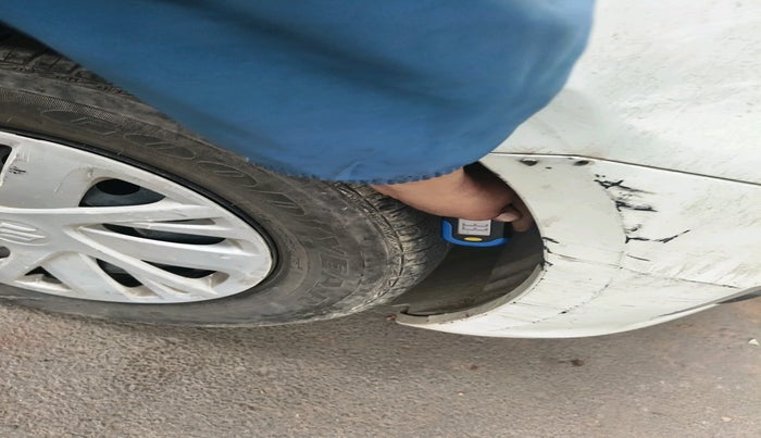 2015 Maruti Swift VDI, Diesel, Manual, 1,14,614 km, tyre