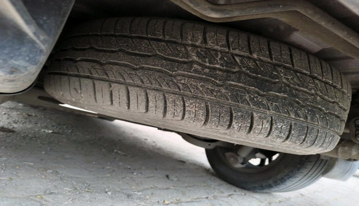 2020 Mahindra MARAZZO M 6 + 7 STR, Diesel, Manual, 78,808 km, tyre