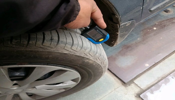 2016 Maruti Baleno DELTA DIESEL 1.3, Diesel, Manual, 1,47,535 km, tyre