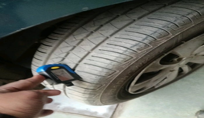 2016 Maruti Baleno DELTA DIESEL 1.3, Diesel, Manual, 1,47,535 km, tyre