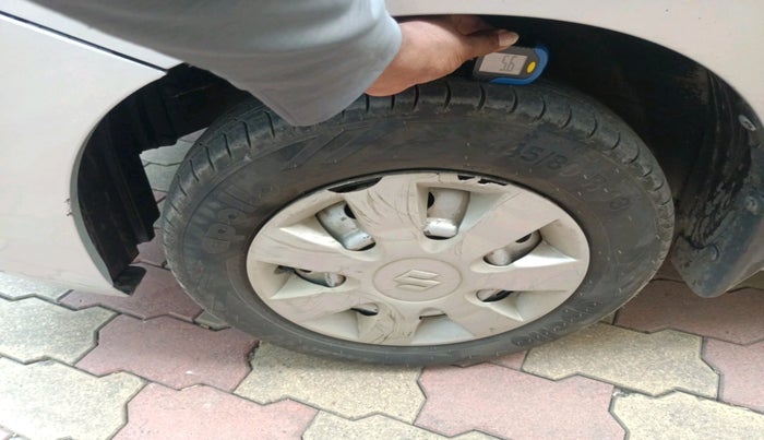 2016 Maruti Wagon R 1.0 LXI CNG, Petrol, Manual, 1,69,297 km, tyre