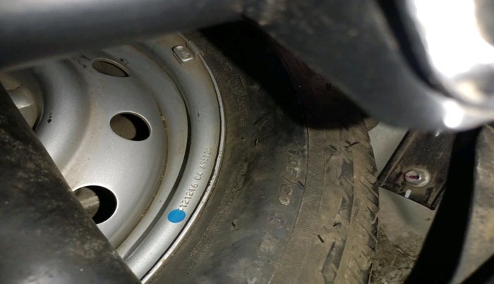 2016 Maruti Wagon R 1.0 LXI CNG, Petrol, Manual, 1,69,297 km, tyre