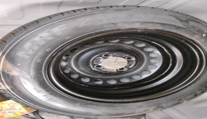 2021 Honda Amaze 1.2L I-VTEC VX CVT, Petrol, Automatic, 37,955 km, tyre