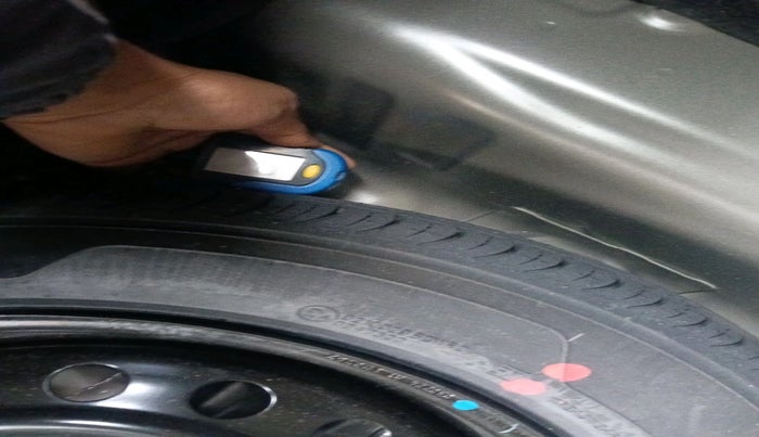 2024 Maruti New Wagon-R VXI 1.0, Petrol, Manual, 3,082 km, tyre