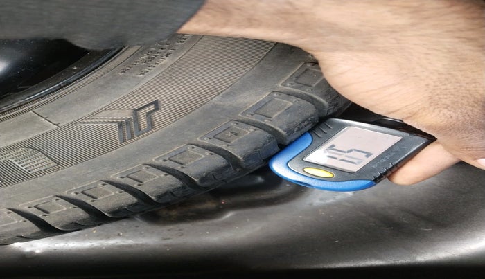 2018 Maruti Alto 800 LXI, Petrol, Manual, 40,128 km, tyre