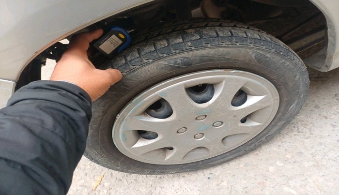 2011 Maruti Zen Estilo VXI, Petrol, Manual, 1,26,971 km, tyre