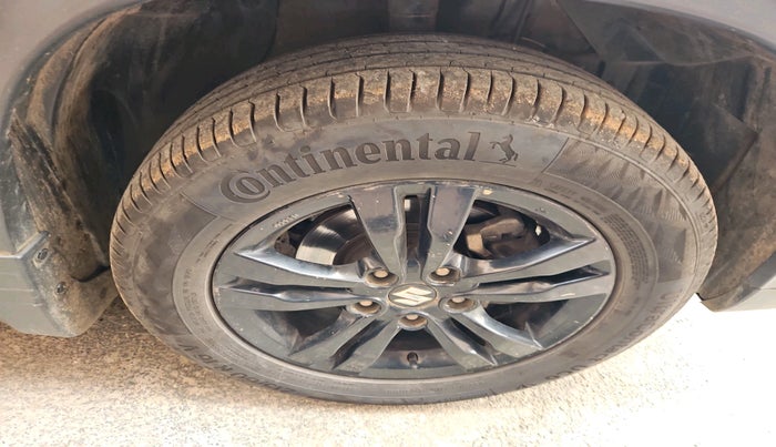 2018 Maruti Vitara Brezza ZDI PLUS, Diesel, Manual, 1,16,259 km, tyre