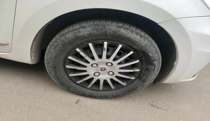 2017 Maruti Dzire VDI, Diesel, Manual, 86,962 km, tyre