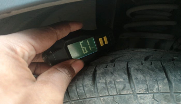 2020 Renault TRIBER RXT, Petrol, Manual, 69,058 km, tyre