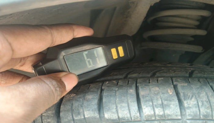 2020 Renault TRIBER RXT, Petrol, Manual, 69,058 km, tyre