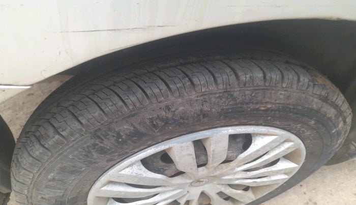 2018 Maruti Dzire VDI, Diesel, Manual, 46,303 km, tyre