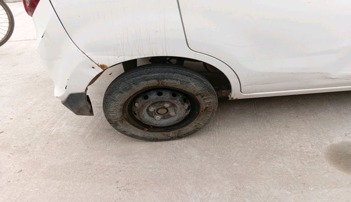 2012 Maruti Alto K10 LXI, Petrol, Manual, 52,734 km, tyre