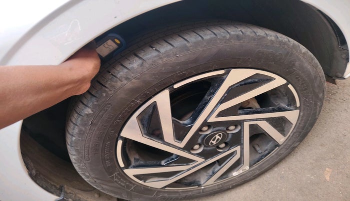 2024 Hyundai NEW I20 ASTA (O) 1.2 IVT, Petrol, Automatic, 13,410 km, tyre