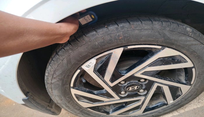 2024 Hyundai NEW I20 ASTA (O) 1.2 IVT, Petrol, Automatic, 13,410 km, tyre