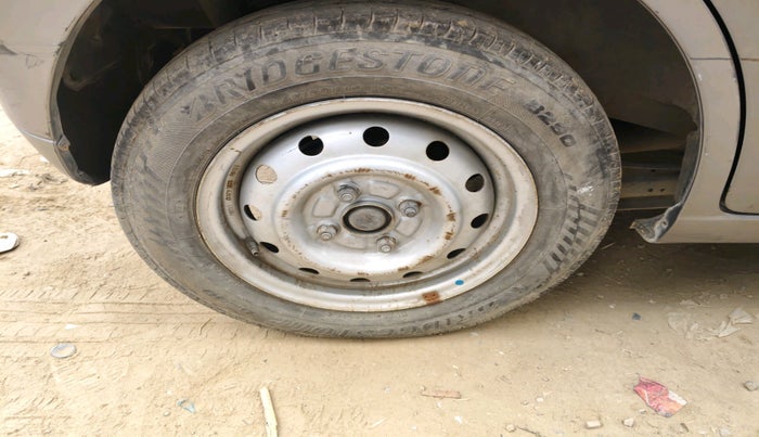 2011 Maruti Wagon R 1.0 VXI, Petrol, Manual, 45,475 km, tyre