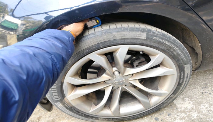 2017 Audi A4 35 TDI S LINE, Diesel, Automatic, 49,797 km, tyre