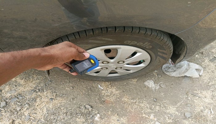 2011 Hyundai i10 SPORTZ 1.2, Petrol, Manual, 65,688 km, tyre