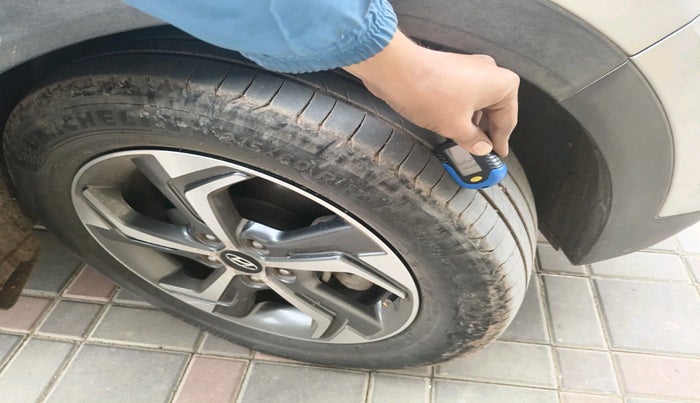 2018 Hyundai Creta SX (O) 1.6 DIESEL, Diesel, Manual, 89,859 km, tyre