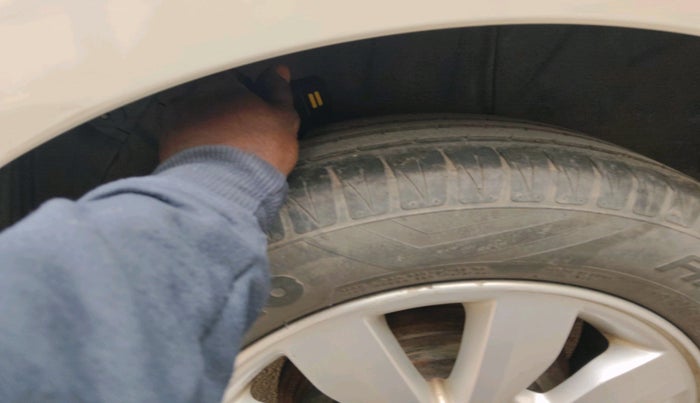 2013 Hyundai i20 ASTA 1.2, Petrol, Manual, 86,878 km, tyre