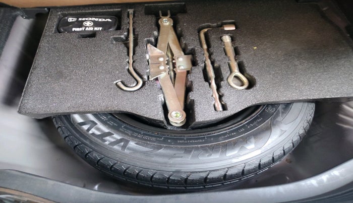 2018 Honda Jazz 1.2L I-VTEC VX, Petrol, Manual, 14,792 km, tyre