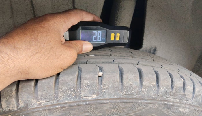 2024 Maruti Dzire VXI, Petrol, Manual, 62,421 km, tyre