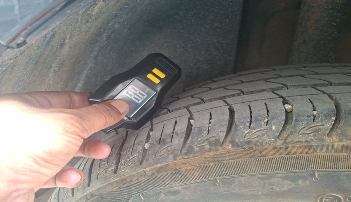 2023 Tata ALTROZ XZ PLUS I-TURBO PETROL DARK EDITION, Petrol, Manual, 7,717 km, tyre