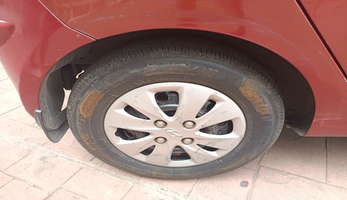 2012 Hyundai i10 SPORTZ 1.2, Petrol, Manual, 91,136 km, tyre