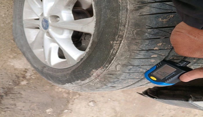 2018 Ford Ecosport TITANIUM 1.5L DIESEL, Diesel, Manual, 2,05,903 km, tyre