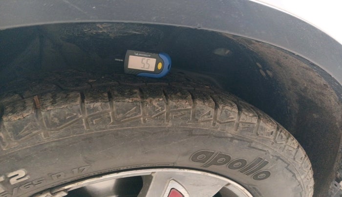 2014 Mahindra XUV500 SPORTZ LTD, Diesel, Manual, 55,321 km, tyre