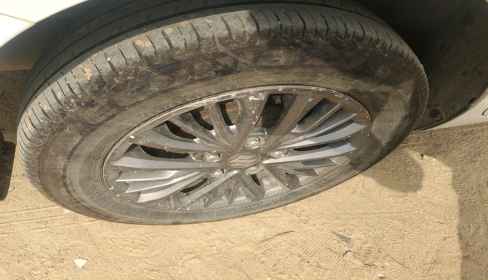 2020 Maruti Ertiga ZXI+ SHVS, Petrol, Manual, 1,39,742 km, tyre