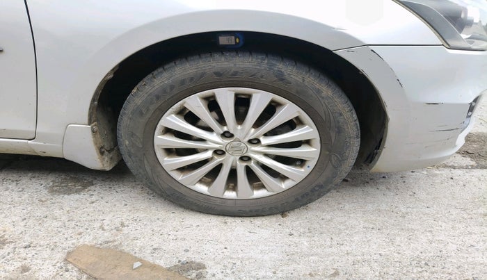 2014 Maruti Ciaz ZDI, Diesel, Manual, 1,03,333 km, tyre