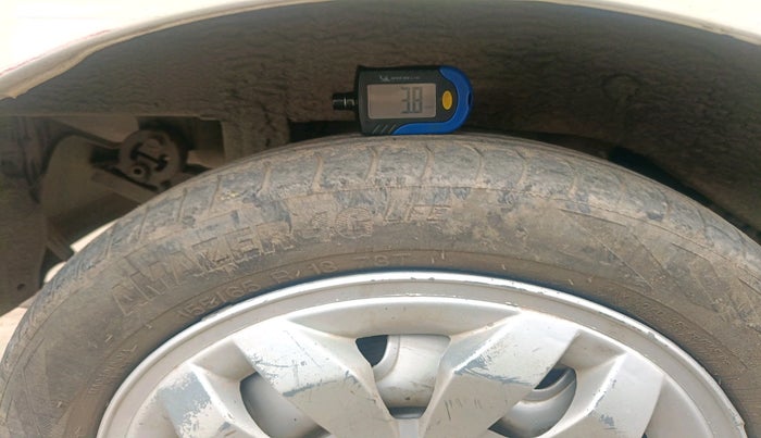 2017 Maruti Alto K10 LXI CNG, Petrol, Manual, 1,20,145 km, tyre