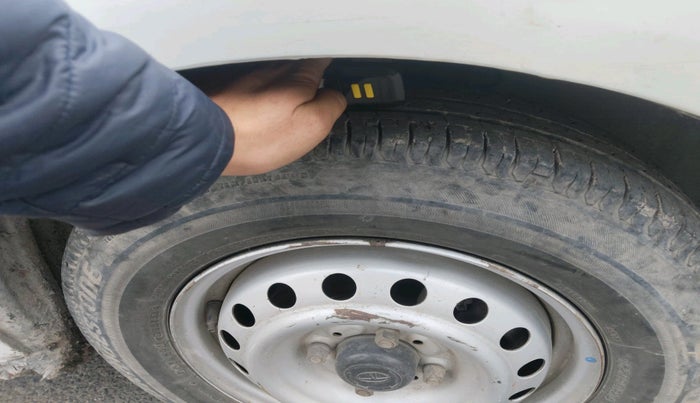 2021 Tata ALTROZ XE PETROL, Petrol, Manual, 34,393 km, tyre