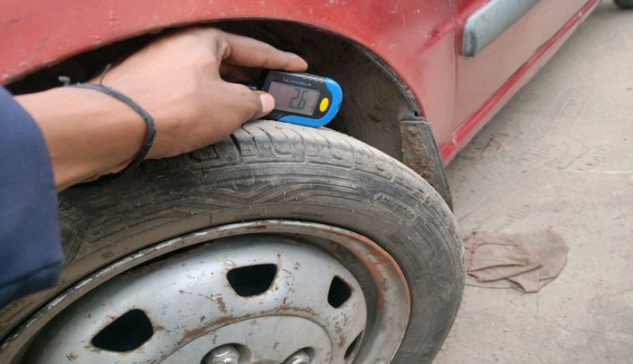 2011 Hyundai Santro Xing GL, Petrol, Manual, 1,40,971 km, tyre