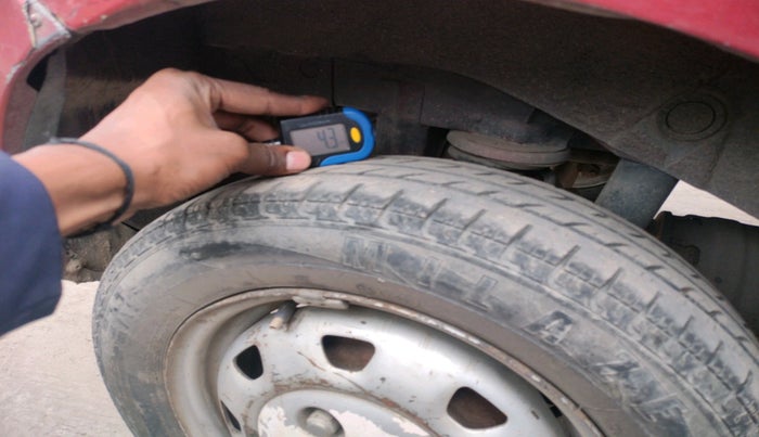 2011 Hyundai Santro Xing GL, Petrol, Manual, 1,40,971 km, tyre